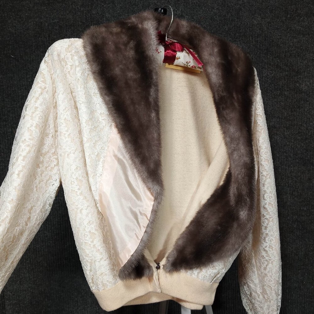 1950's Cream Lace Cardigan with Faux Fur Collar